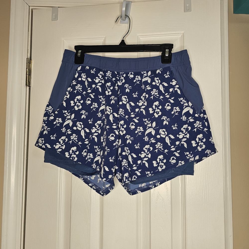 Fair Harbor Women's Navy Floral Corliss Lined 4" Inseam‎ Shorts, Size Large